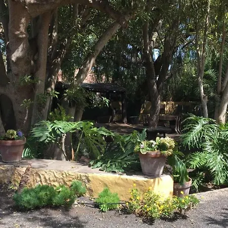Bellasombra Suites