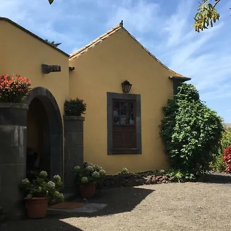 Bellasombra Suites